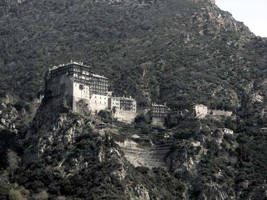 Monastery Simonos Petra on Athos, photograph by Rudolf Bauer (from Wikimedia Commons)